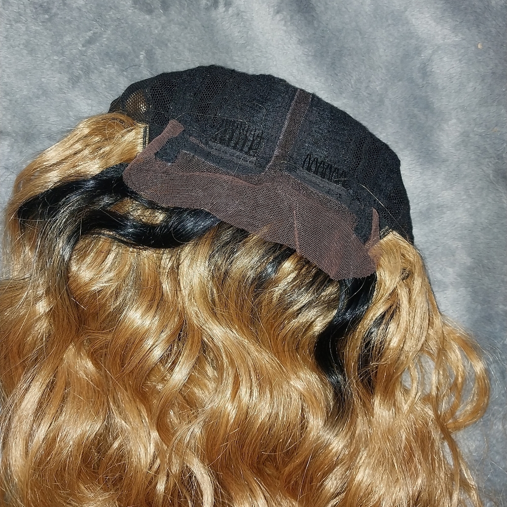 Sensationnel Synthetic Empress Edge Custom Lace Front Wig Body Wave T1B/27 - Picture 5 of 8